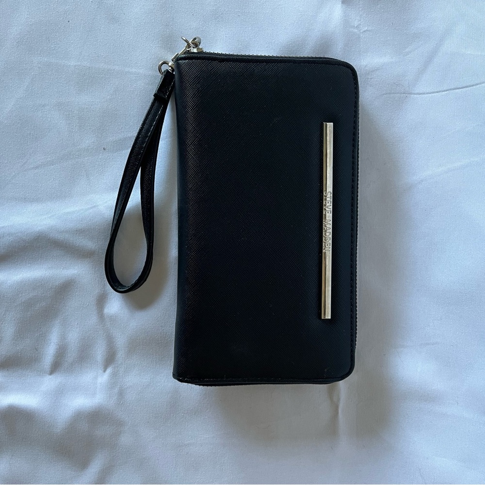 Steve Madden Wallet Wristlit